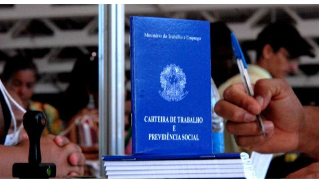 Prefeitura de Jaboatão abre inscrições para seleção com salários de até R$ 2,7 mil