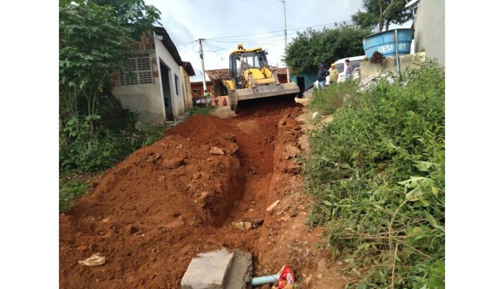 Secretaria de Infraestrutura beneficia comunidade do sítio Rodrigues com saneamento básico