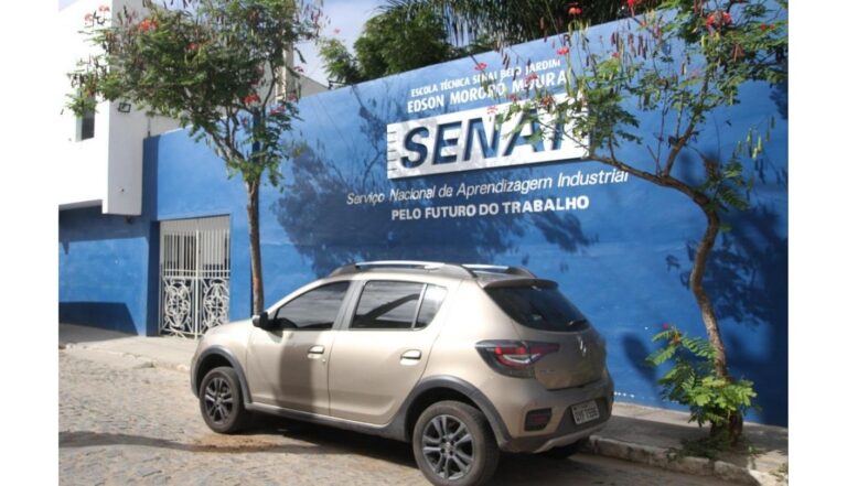 SENAI e Baterias Moura inauguram escola técnica em Belo Jardim