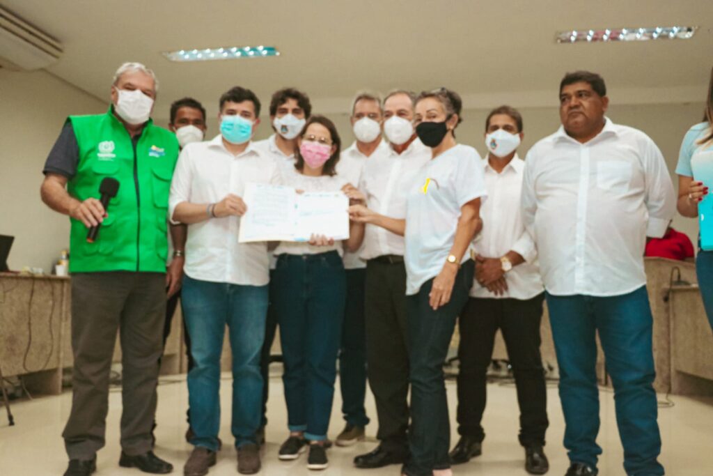 Famílias de agricultores assistidas pelo Iterpe comemoram desmembramento da Unidade Produtiva em São Bento do Una