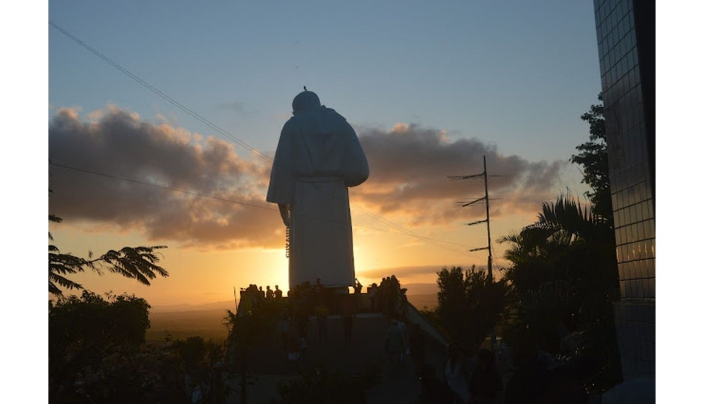 São Joaquim do Monte festeja os 123 anos de Frei Damião
