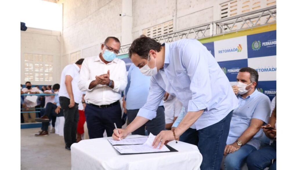 Governo do Estado e Iterpe assinam Acordo de Cooperação Técnica com a Prefeitura de Agrestina