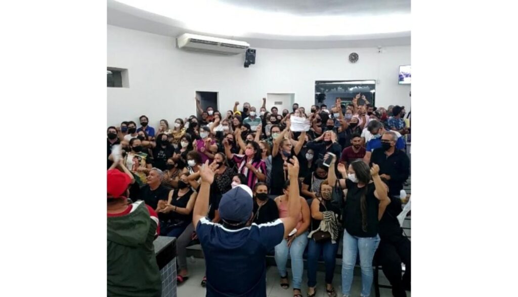 Graças a mobilização dos servidores o projeto do prefeito foi derrotado, afirmou o vereador Thallys Bruno