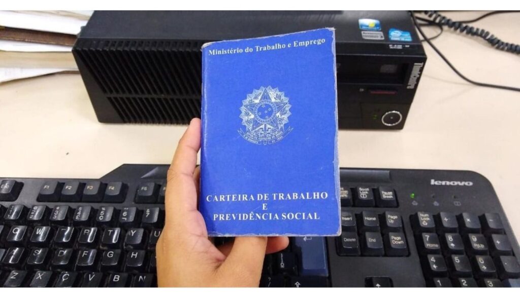 Confira as 63 vagas de emprego disponíveis nesta quarta-feira (29), em Caruaru e região