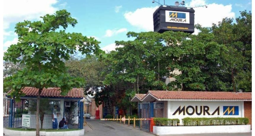 Moura oferece vaga de emprego para Belo Jardim