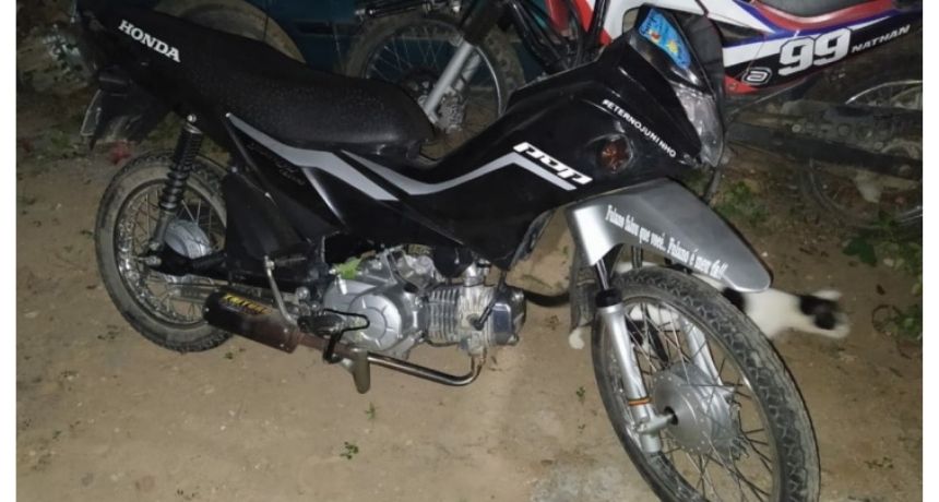 Vítima encontra sua moto que havia sido roubada e aciona a polícia