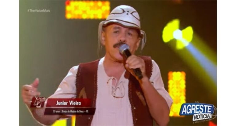 Brejense se apresenta no The Voice +, programa realizado pela Rede Globo de Televisão