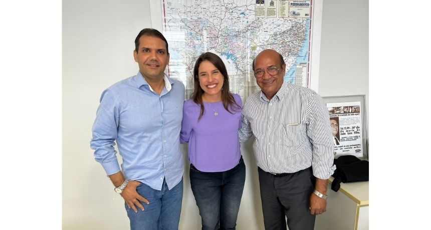 Raquel Lyra recebe o apoio do ex-prefeito de Cortês, Reginaldo Morais