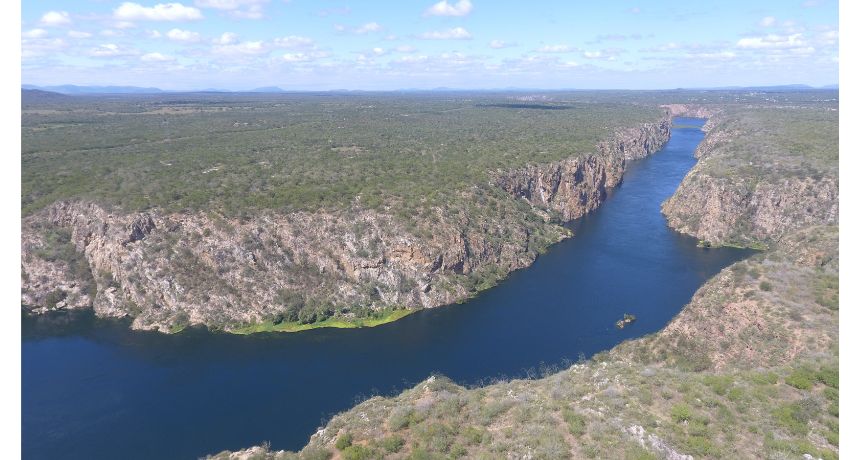 Bacia do São Francisco perdeu 50% da superfície natural de água e mais de 7 milhões de hectares de vegetação nativa nas últimas três décadas