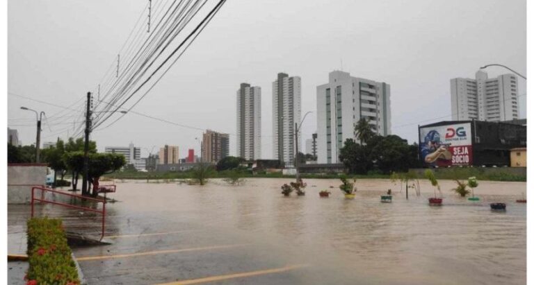 ALERTA DE CHUVAS EM PERNAMBUCO: Três regiões do estado podem ser atingidas por fortes chuvas hoje (07/06); confira previsão da Apac