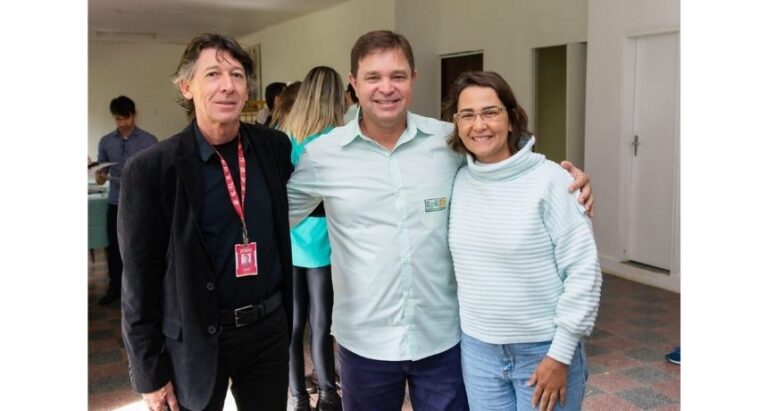 Débora Almeida participa do 10º Encontro de Líderes EPE / Campo Seguro de Avicultura 2022 em Garanhuns