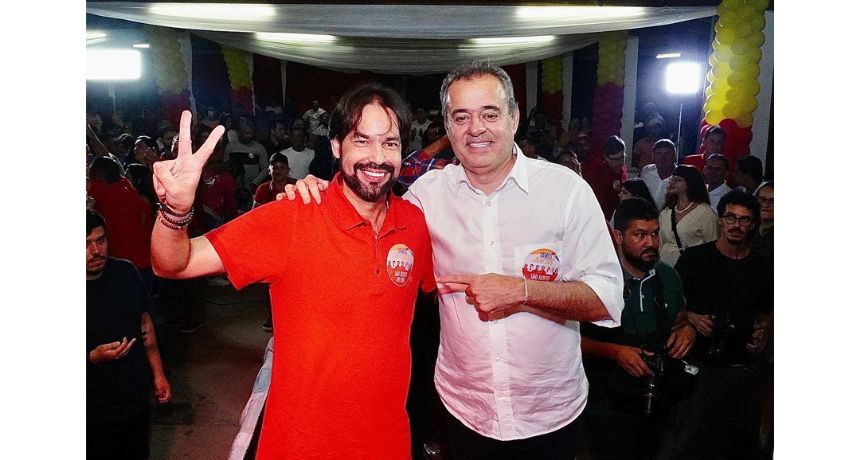 Danilo e Diogo Moraes são aclamados em grande ato em São Bento do Una