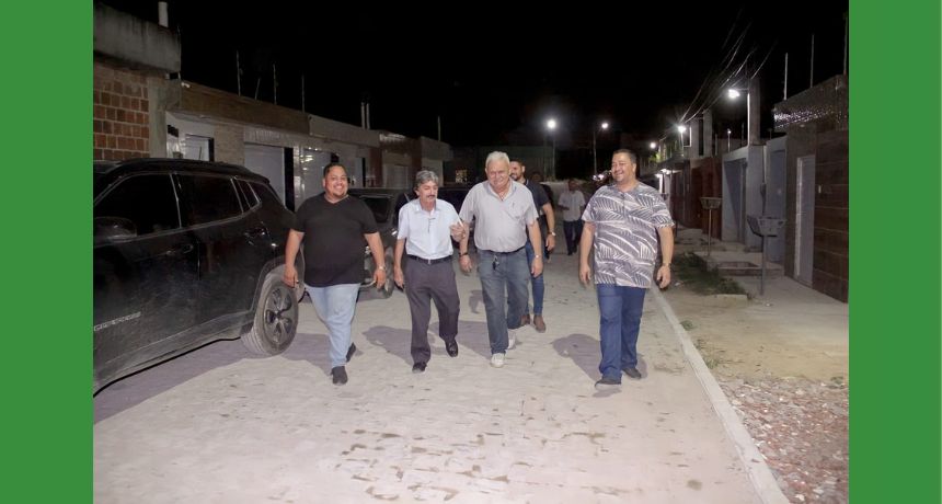 Prefeitura de Belo Jardim entrega à população mais duas ruas pavimentadas