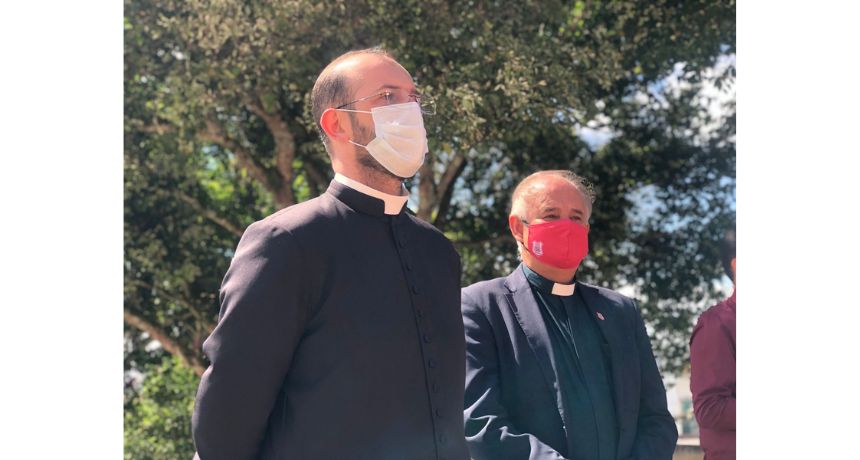 Padre Aldo é responsável pelo translado dos restos mortais de monsenhor Adelmar da catedral para a capela do colégio diocesano