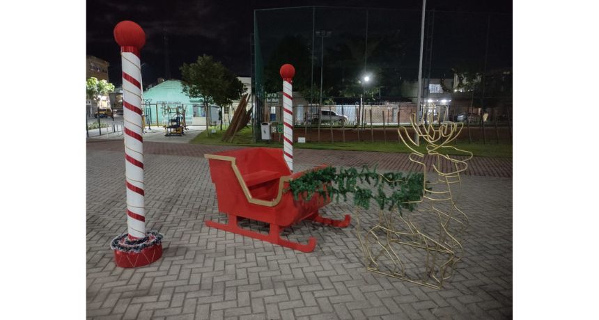 Espaço Conceição Moura recebe decoração especial de Natal