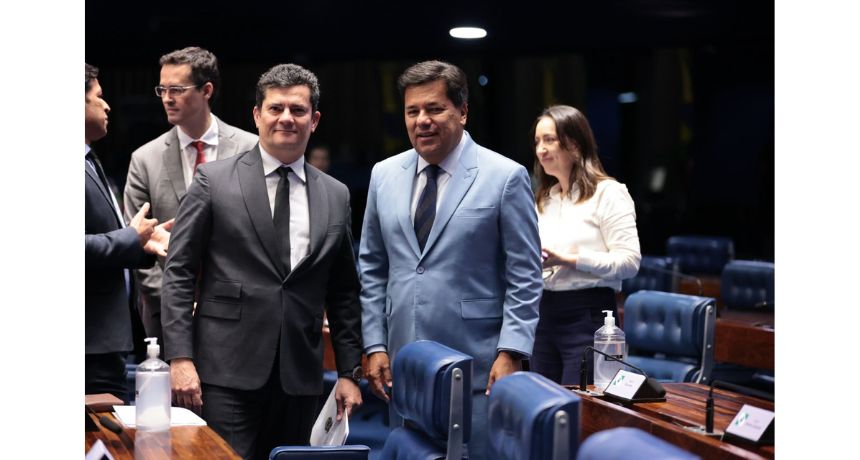 Mendonça Filho diz que ação do PCC é ataque ao Estado brasileiro e apresenta menção de apoio a Moro e as autoridades alvos da facção criminosa