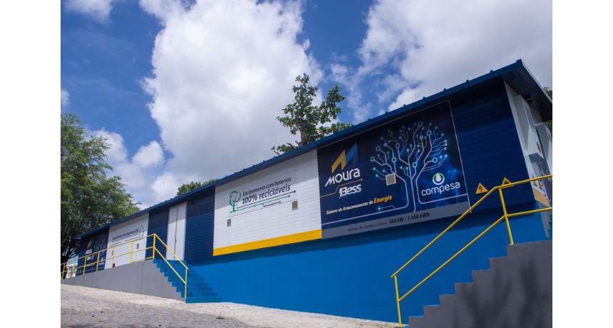 Moura, Compesa e Raquel Lyra inauguram o primeiro Sistema de Armazenamento de Energia do Brasil instalado em uma ETE