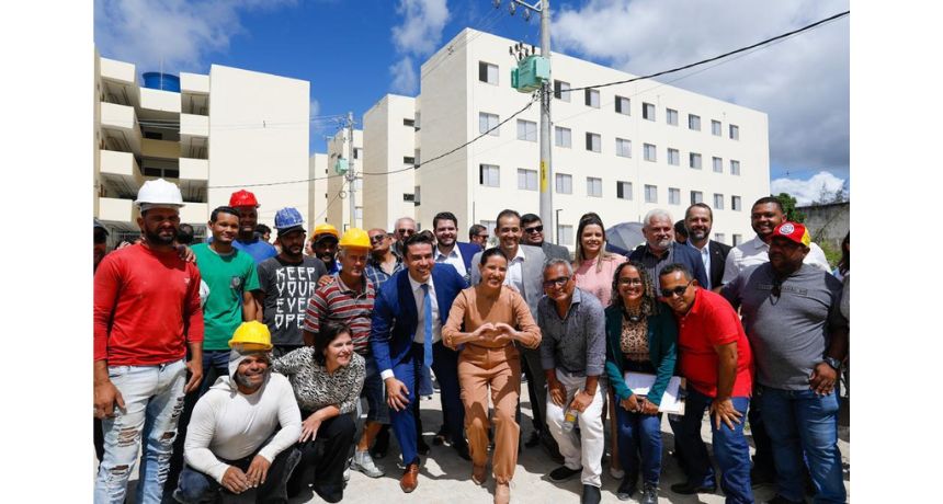 Em Caruaru, governadora Raquel Lyra visita andamento das obras do habitacional Severino Quirino
