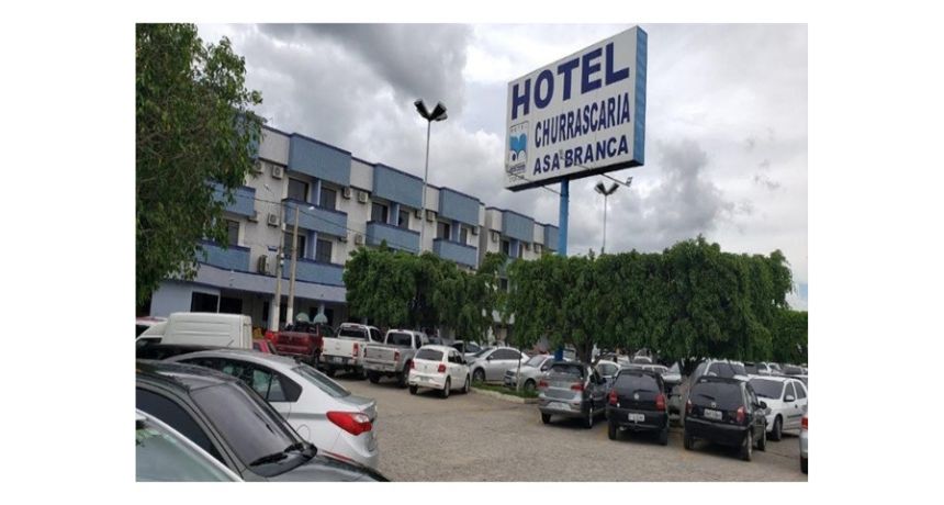 Hotel oferece duas vagas de emprego em Belo Jardim