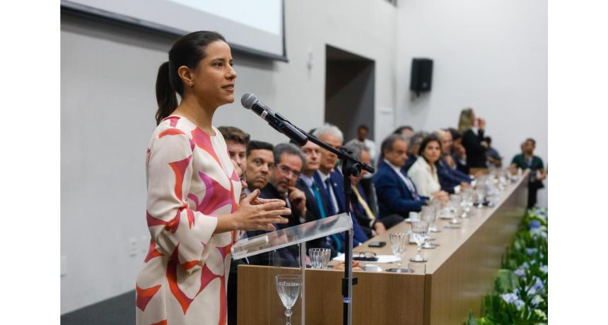 Governadora Raquel Lyra prestigia posse de novos conselheiros do TCE