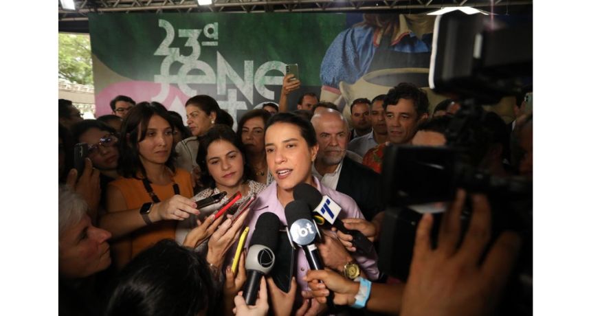 Governadora Raquel Lyra abre 23ª edição da Fenearte