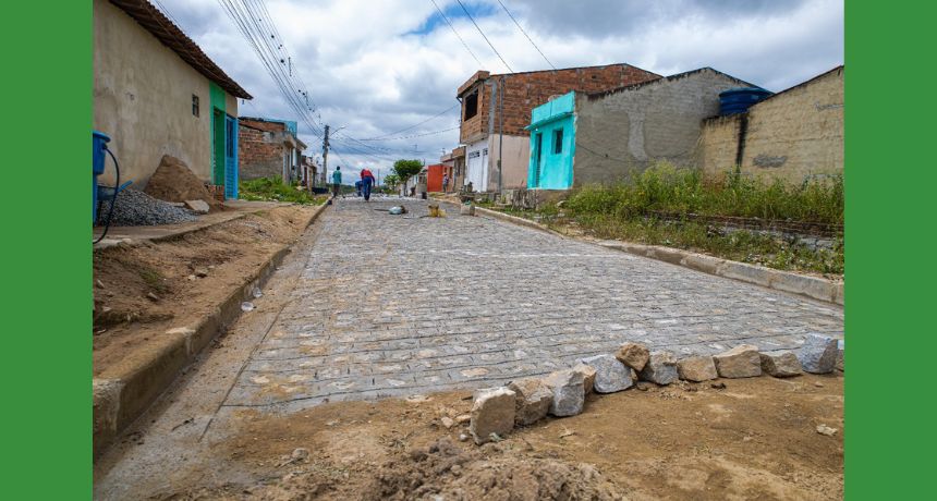 Governo Municipal de Belo Jardim inicia calçamento em duas ruas do Maria Cristina