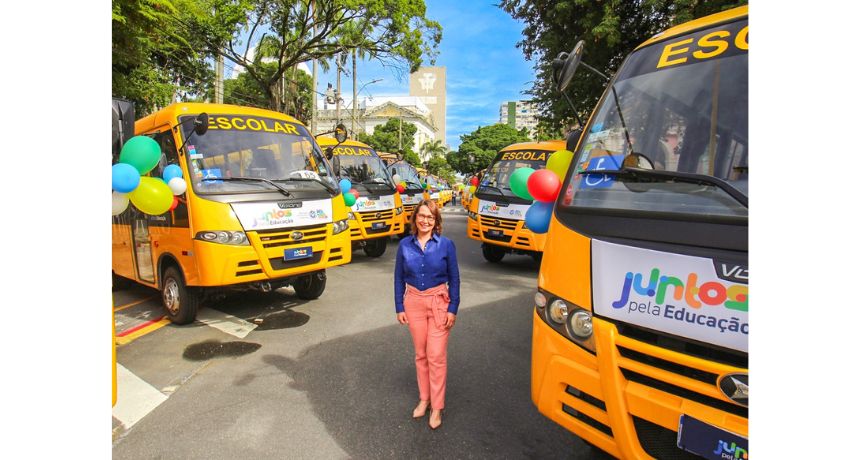 Debora Almeida vota a favor da melhoria no repasse do Programa Estadual de Transporte Escolar