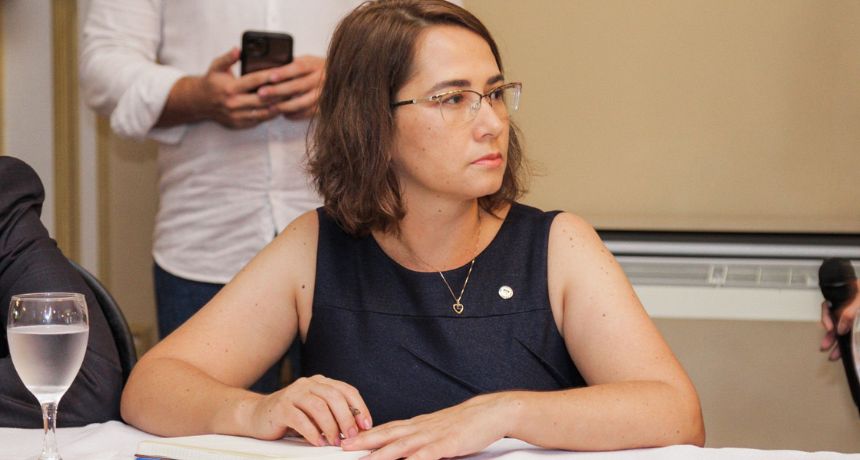 TRANSPARÊNCIA: Débora Almeida tem contas aprovadas pelo Tribunal de Contas de Pernambuco