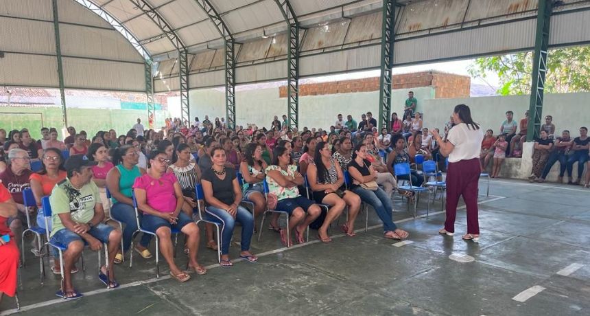 Prefeitura de Belo Jardim leva proposta de implantação de Escola Integral para Xucuru