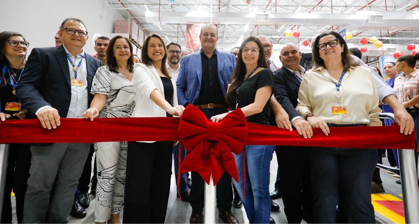 Governadora Raquel Lyra prestigia inauguração de nova unidade do Assaí Atacadista e destaca ações do Estado para incentivar a geração de empregos