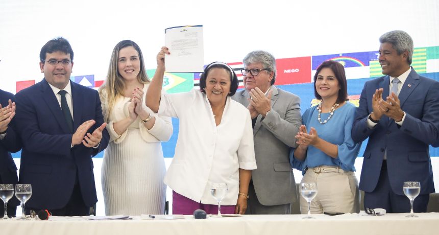 Governadora Raquel Lyra participa da posse de Fátima Bezerra, gestora do Rio Grande do Norte, como presidente do Consórcio Nordeste