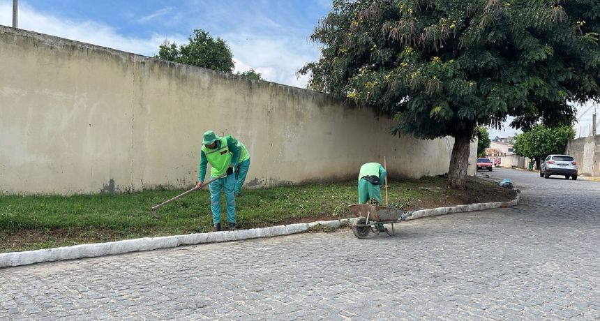 Prefeitura de Belo Jardim reafirma compromisso com infraestrutura e segue realizando serviços de melhorias no município