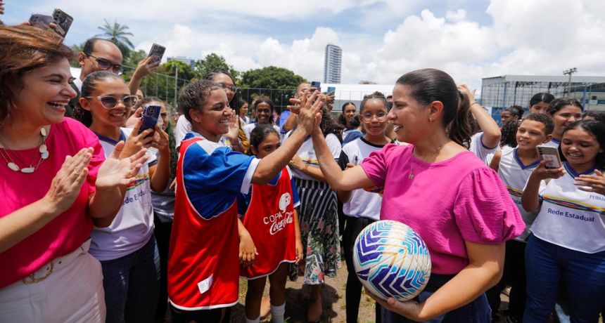Governadora Raquel Lyra sanciona lei que institui a Política Estadual de Apoio e Incentivo às Mulheres no Esporte