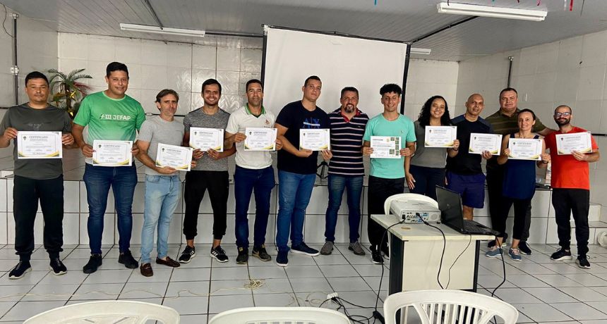 Professores de Educação Física de Belo Jardim participam de formação específica em Ginástica Escolar