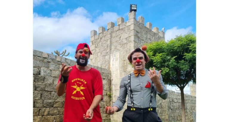 Atores da Paixão de Cristo de Nova Jerusalém comemoram Dia do Circo