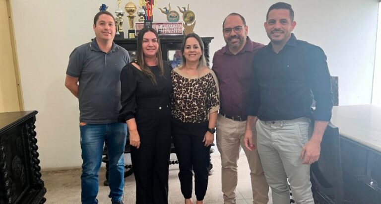 Equipe da AEB/FBJ realiza visita técnica à AESGA visando implantação do curso de Medicina