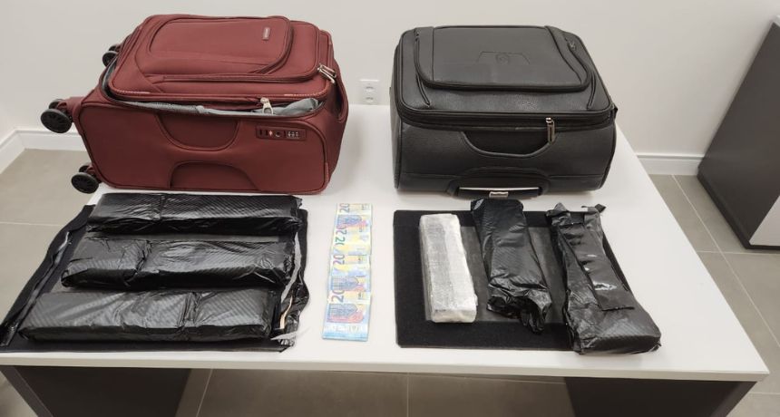 Polícia Federal realiza apreensão de 4.6 quilos de cocaína em aeroporto de Pernambuco