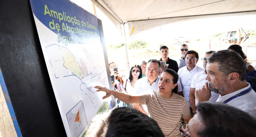 Em Arcoverde, governadora Raquel Lyra vistoria obra de abastecimento de água que vai acabar com o rodízio na cidade