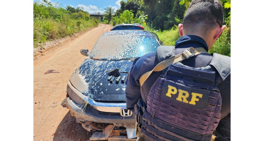 PRF detém três homens com pistola e carro de luxo roubado em Pernambuco