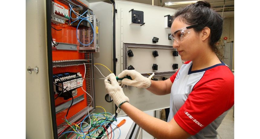 SENAI abre inscrições para cursos técnicos de Eletrotécnica e Eletromecânica