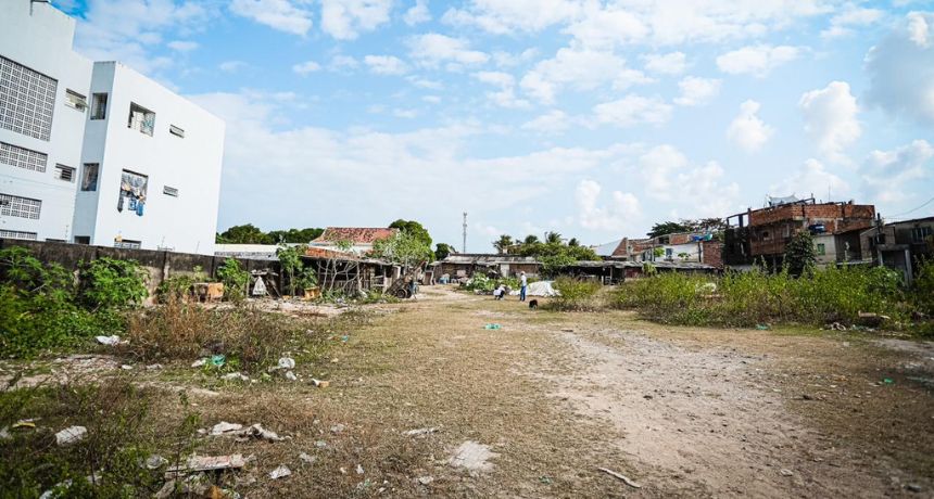 Governadora Raquel Lyra formaliza doação de terreno para construção de habitacional no bairro do Bongi