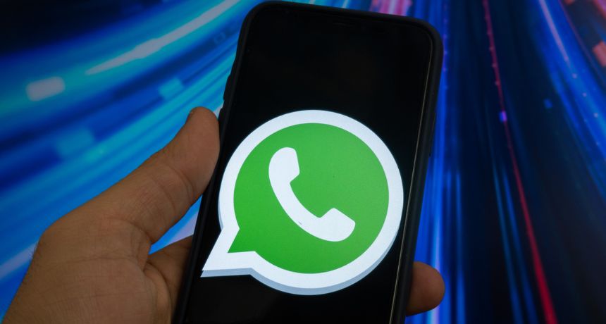 Vai reenviar um áudio no WhatsApp? Saiba se o remetente é avisado