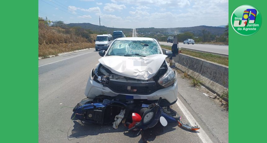 Carro da saúde de Tacaimbó se envolve em acidente com vítima fatal na BR-232