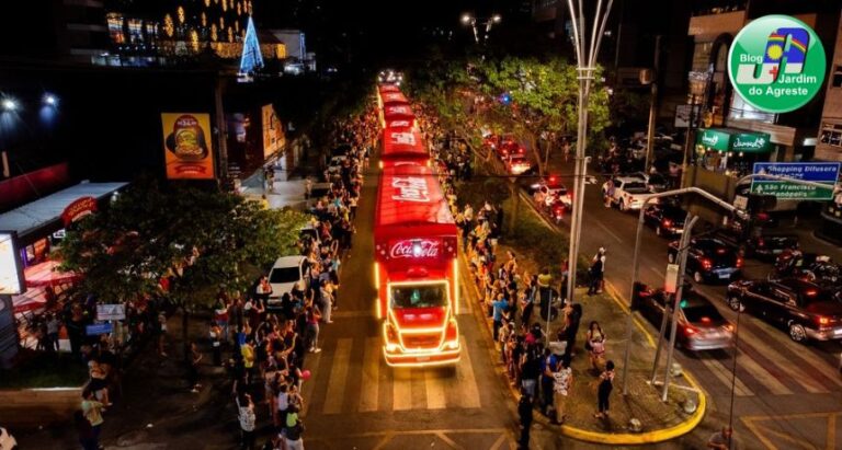 Confira a rota dos caminhões iluminados da Coca-Cola em Caruaru