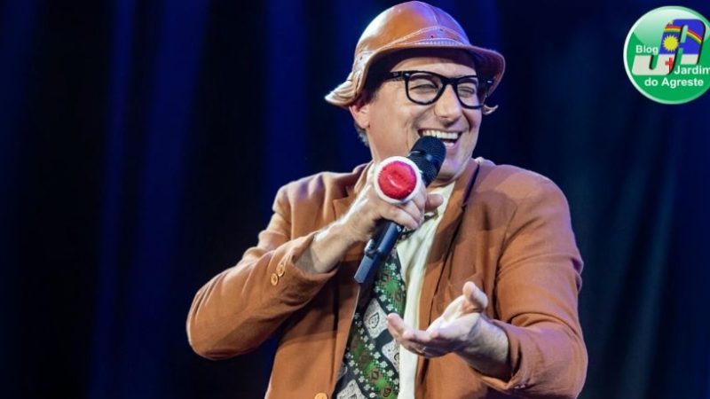 Humorista Mução sofre acidente a caminho de show na Paraíba e relata momento de tensão