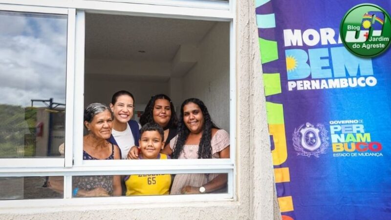 No Recife, governadora Raquel Lyra entrega chaves de residencial beneficiado pelo Programa Morar Bem PE – Entrada Garantida