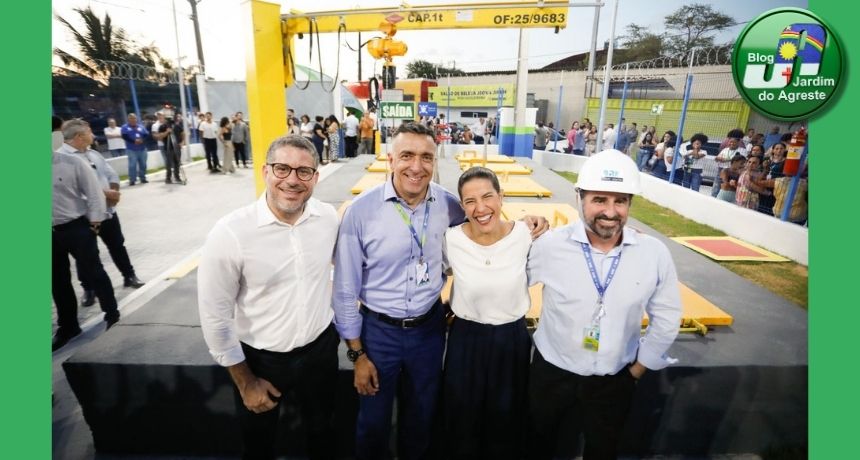 Na comunidade do Coque, governadora Raquel Lyra inaugura nova estrutura de esgotamento sanitário e amplia saneamento básico no Recife