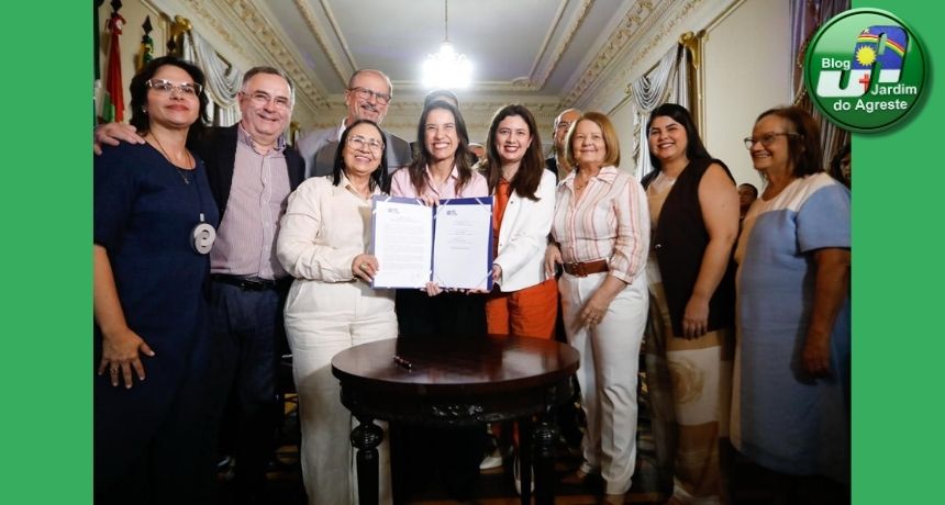 Governadora Raquel Lyra lança primeira Casa de Passagem do Estado e assina convênios com municípios para programa Mães na Creche e Centros de Referência da Mulher