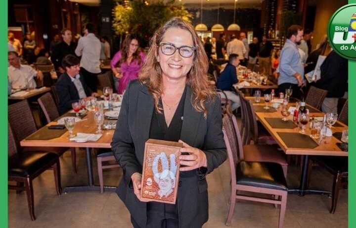 Débora Almeida é destaque no Jantar do Galo Pernambucano e recebe prêmio pela atuação no setor