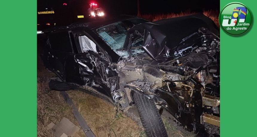 Pombos: Caminhão descontrolado atinge quatro veículos e deixa seis feridos na BR-232